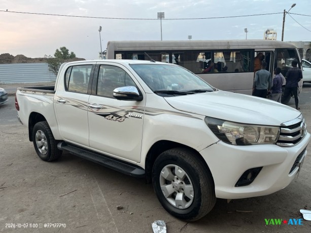 2015-toyota-hilux-sr5-diesel-manual-immaculate-condition-ready-to-drive-big-0