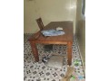 table-a-manger-doccasion-avec-3-chaises-style-et-confort-a-petit-prix-sur-yawaaye-small-0