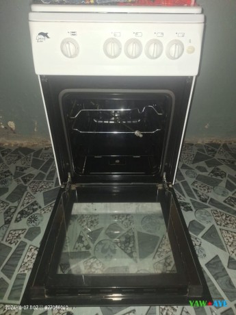 cuisiniere-limag-4-feux-avec-four-integre-etat-impeccable-blanc-epure-big-1