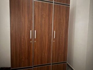 armoire-neuve-3-portes-jamais-utilisee-parfaite-pour-votre-espace