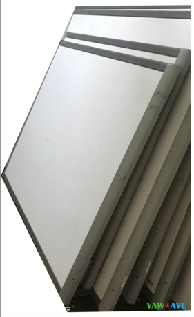 smart-interactive-whiteboards-94-77-64-perfect-for-classroom-use-big-0