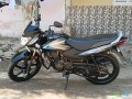 a-vendre-moto-tvs-100cc-en-excellent-etat-peu-utilisee-prete-a-rouler-small-0