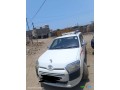 toyota-probox-blanche-vehicule-pratique-et-economique-small-1