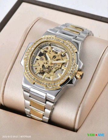 montres-de-luxe-elegantes-pour-homme-et-femme-collection-mixte-big-0