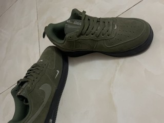 baskets-nike-air-force-1-vert-olive-neuves-pointure-41