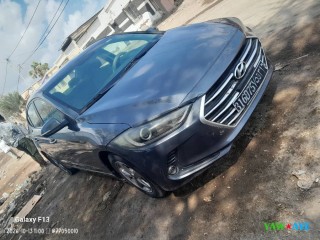 hyundai-elantra-2024-essence-boite-manuelle-etat-neuf