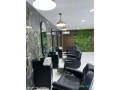 materiel-complet-de-salon-de-coiffure-pour-hommes-small-0