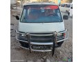 minibus-doccasion-en-excellent-etat-prix-negociable-small-1