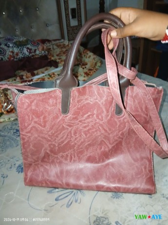 sac-a-main-femme-vintage-rose-poudre-grande-taille-et-double-poignee-big-1