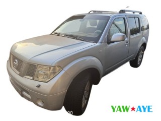 nissan-pathfinder-r51-2012-25-dci-7-places-en-bon-etat