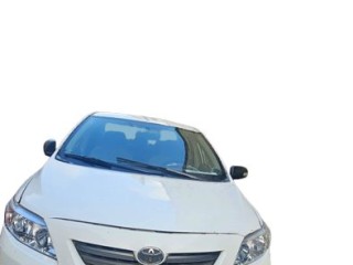 toyota-corolla-2009-blanche-avec-climatisation-etat-correct