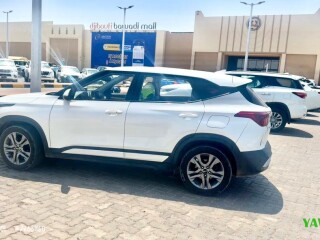 2021-kia-seltos-modern-spacious-reliable-suv-with-low-mileage-great-price-on-yawaaye