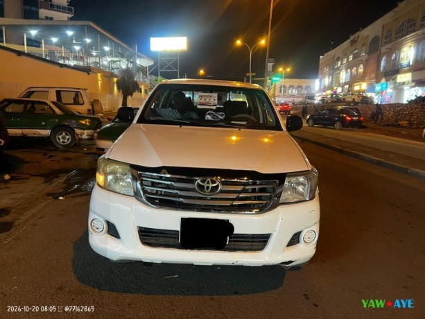 toyota-hilux-double-cabine-dlx-2014-diesel-boite-manuelle-big-1