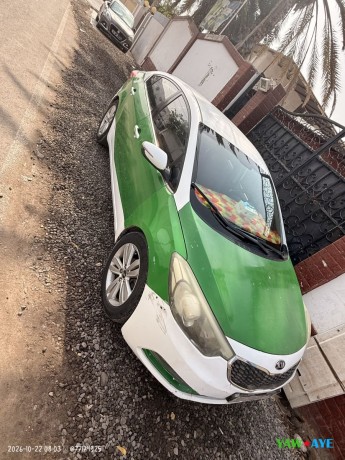 kia-k3-2015-diesel-boite-automatique-voiture-accidentee-big-1