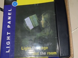 lampe-liseuse-plate-light-panel-book-neuve-pour-lecture-nocturne