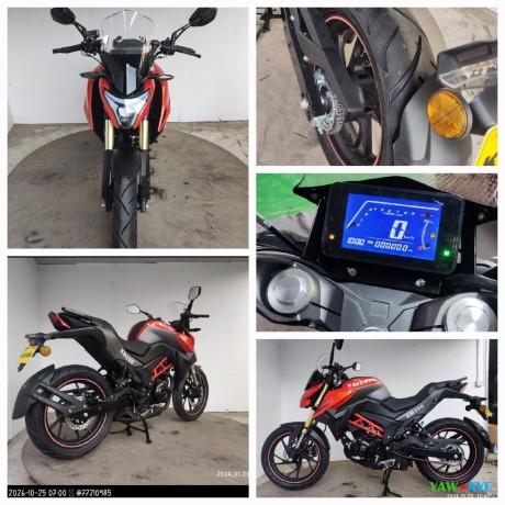 moto-kawasaki-200cc-en-tres-bon-etat-prix-negociable-big-1