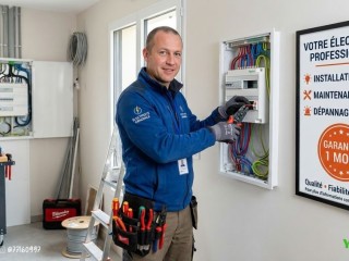 electricien-professionnel-depannage-installation-et-maintenance