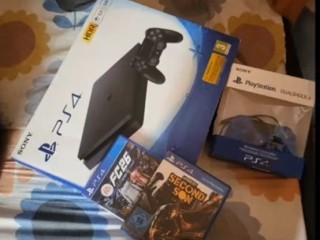 playstation-4-slim-avec-jeu-fifa-26-quasi-neuve-utilisee-un-mois