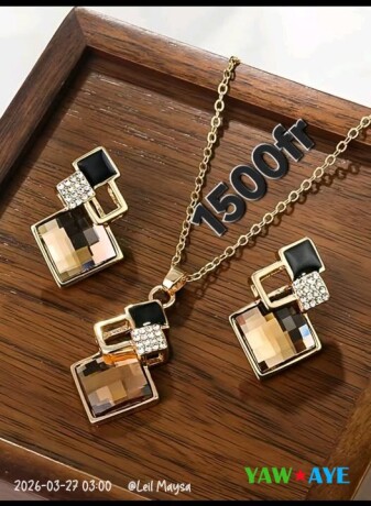 profitez-de-la-livraison-gratuite-contactez-nous-sur-whatsapp-77429162-big-0