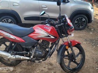 moto-tvs-rouge-en-bon-etat-faible-kilometrage-2-356-km