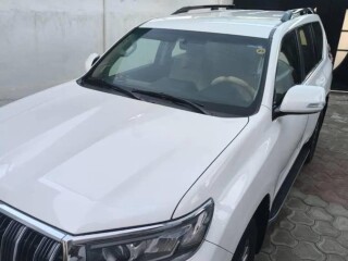 2020-toyota-prado-low-mileage-40000-km-only-5700000-fdj