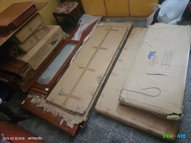 mobilier-de-bureau-neuf-table-basse-style-elegant-pour-votre-espace-de-travail-big-1