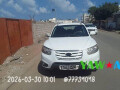 2011-hyundai-santa-fe-diesel-suv-comfortable-fuel-efficient-yawaaye-deals-small-0