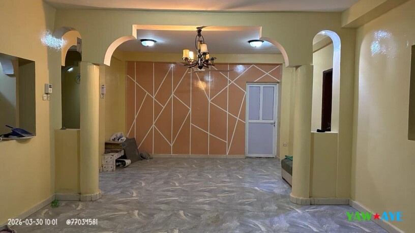 charmant-immeuble-de-3-appartements-avec-veranda-balcons-terrasse-a-saisir-big-1